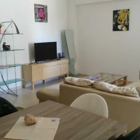 House Salento Bed & Breakfast Surbo